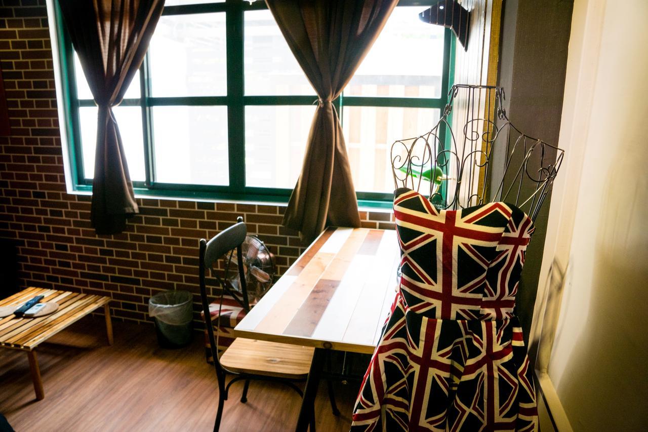 Baker Street London Style Inn Tainan Buitenkant foto